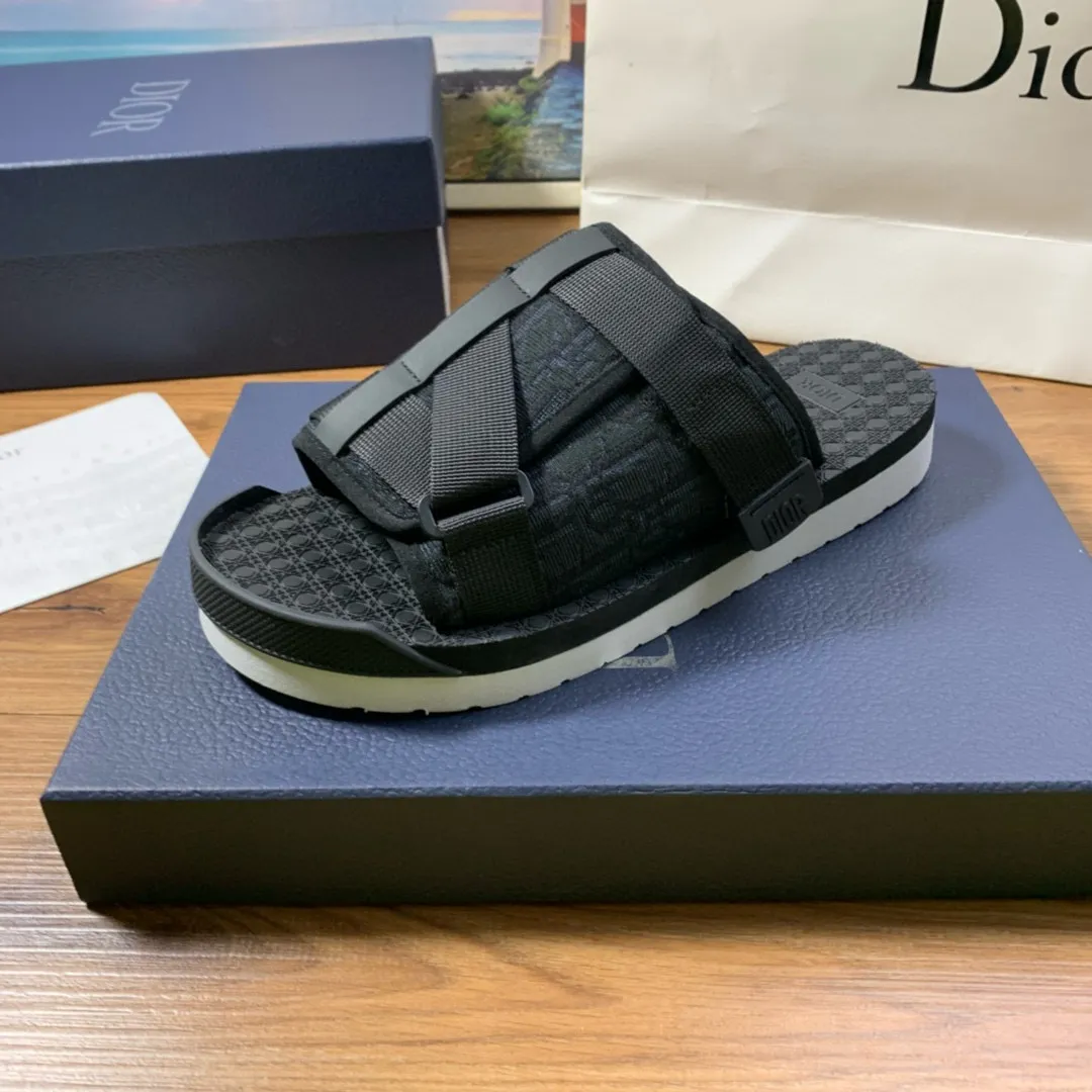 Factory price: 280💰 Dior men's counters are selling sandals at the same time ✔️Imported brand printing/selected high-quality calfskin, highlighting high-end elegance, exquisite workmanship, soles: original soles specially provided by the original factory, hot-selling physical products🔥Normal size: 38-44, customized 45